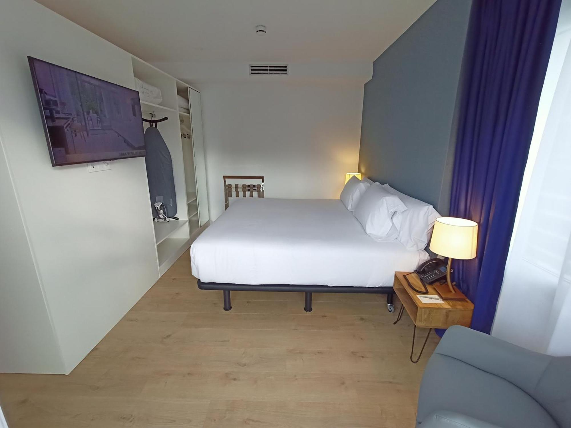 Abba Apartments Playa De Gros San Sebastián Exteriör bild