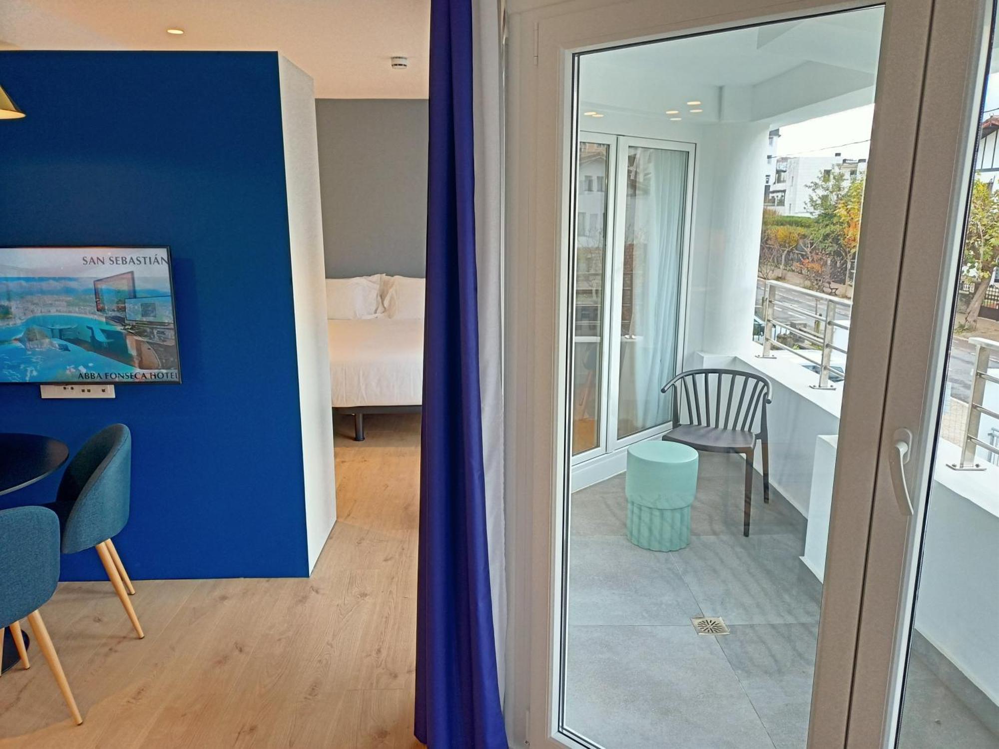 Abba Apartments Playa De Gros San Sebastián Exteriör bild