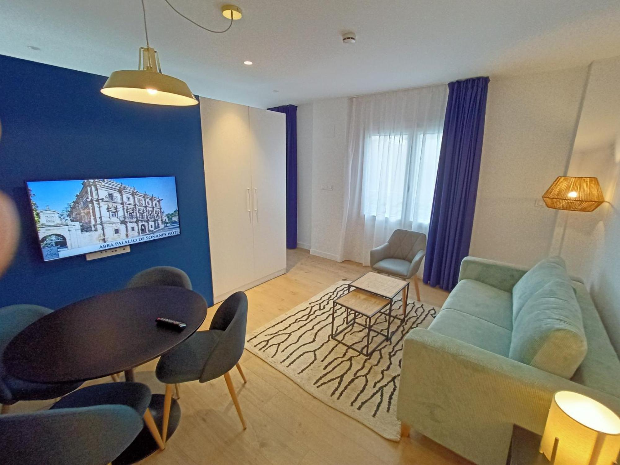 Abba Apartments Playa De Gros San Sebastián Exteriör bild