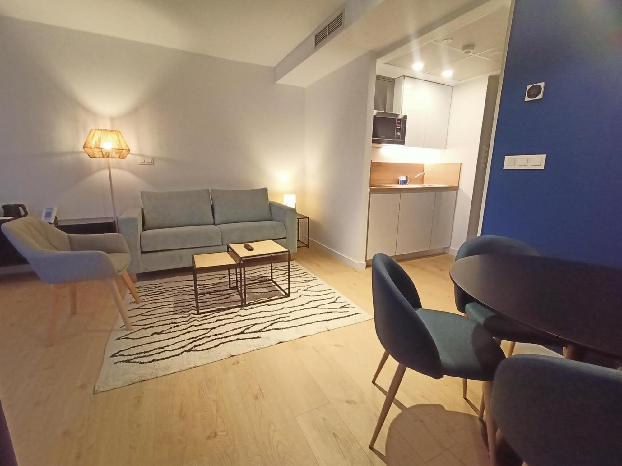 Abba Apartments Playa De Gros San Sebastián Exteriör bild